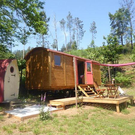 Rosa The Cosy Cabin - Gypsy Wagon - Shepherds Hut, River Views Off-Grid Eco Living Pedrogao Grande Zewnętrze zdjęcie