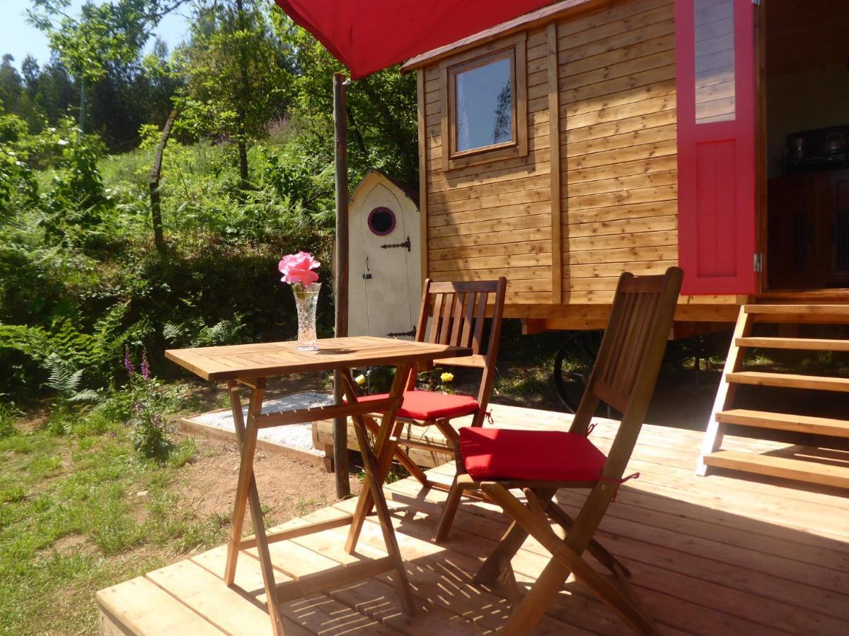 Rosa The Cosy Cabin - Gypsy Wagon - Shepherds Hut, River Views Off-Grid Eco Living Pedrogao Grande Zewnętrze zdjęcie